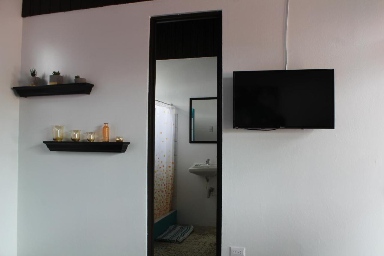 Hotel Cañas 外观 照片