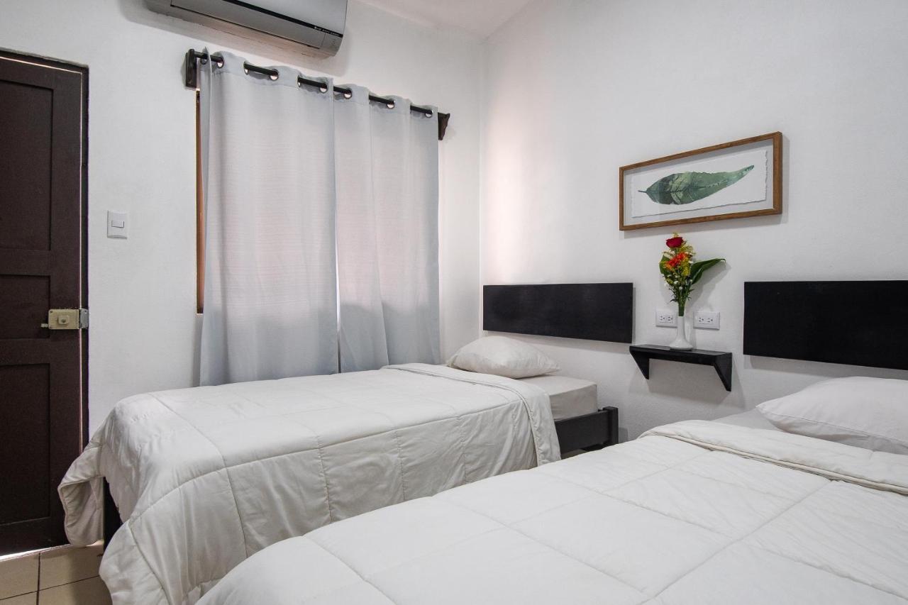 Hotel Cañas 外观 照片