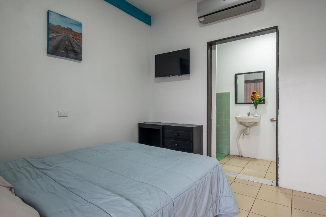 Hotel Cañas 外观 照片